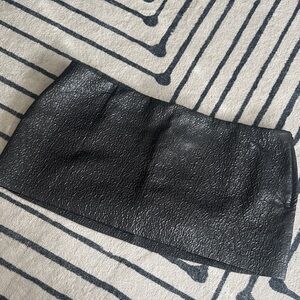 NWT Abercrombie & Fitch Black Textured Mini Skirt